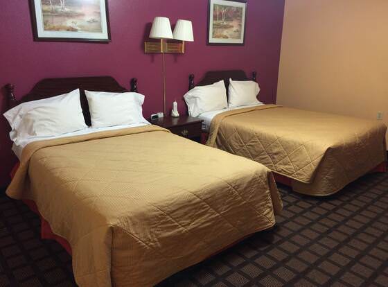 Holiday Lodge allows check-in for 18 year-old guests