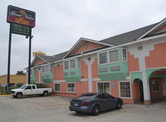 Great Value Inn - Extended Stay allows check-in for 18 year-old guests