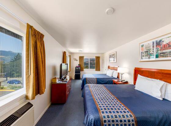 Riverview Lodge allows check-in for 18 year-old guests