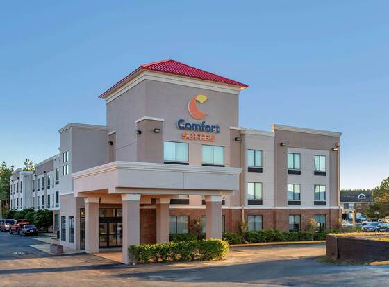 Comfort Suites Natchitoches allows check-in for 18 year-old guests