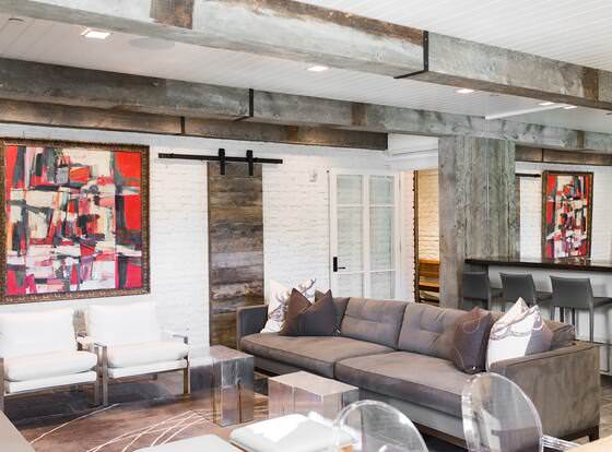 Washington School House allows check-in for 18 year-old guests