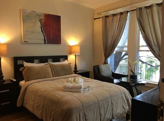 Luz Hotel allows check-in for 18 year-old guests