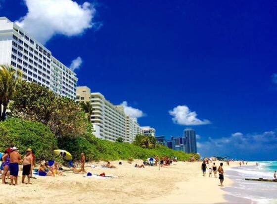 Miami Beach Castle by the Ocean allows check-in for 18 year-old guests