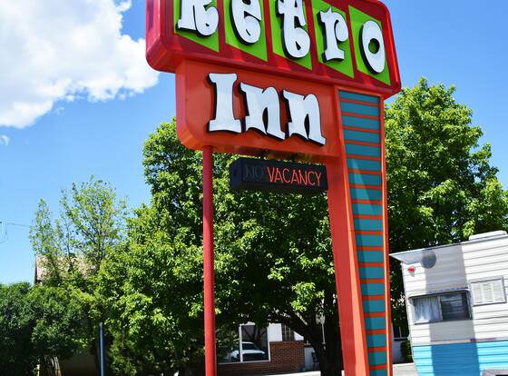 Retro Inn at Mesa Verde allows check-in for 18 year-old guests