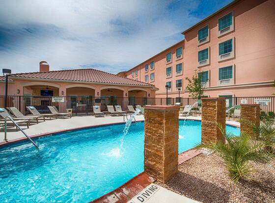 TownePlace Suites El Paso Airport allows check-in for 18 year-old guests