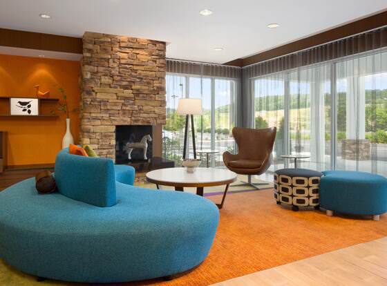 Fairfield Inn & Suites Bristol allows check-in for 18 year-old guests