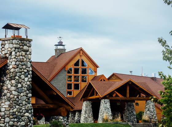 Talkeetna Alaskan Lodge allows check-in for 18 year-old guests