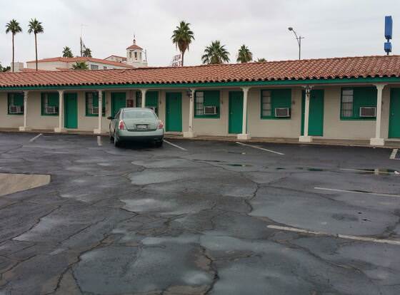 Border Motel allows check-in for 18 year-old guests