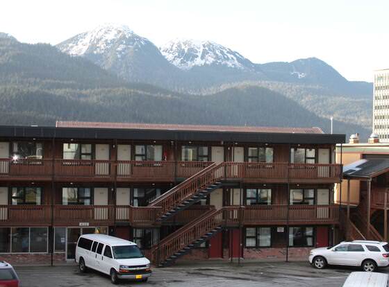 The Driftwood Hotel allows check-in for 18 year-old guests