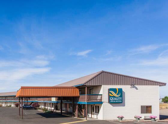 Quality Inn & Suites Goldendale allows check-in for 18 year-old guests