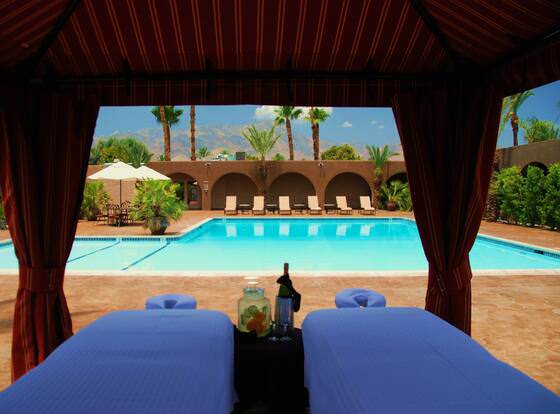 Borrego Springs Resort & Spa allows check-in for 18 year-old guests