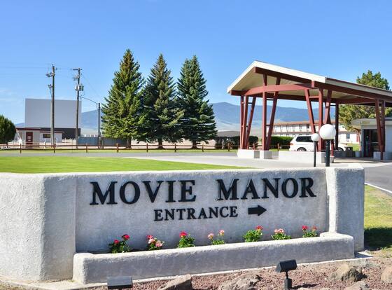 Best Western Movie Manor allows check-in for 18 year-old guests