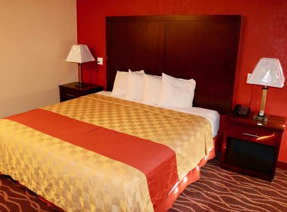 Holiday Lodge Salem allows check-in for 18 year-old guests