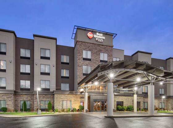 Best Western Plus Atrium Inn & Suites allows check-in for 18 year-old guests