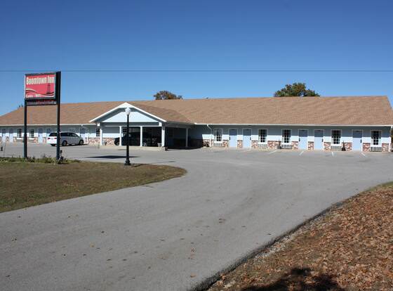 Boomtown Inn allows check-in for 18 year-old guests