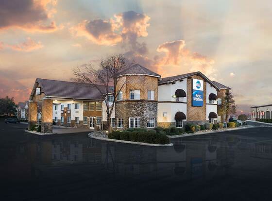 Best Western Liberty Inn allows check-in for 18 year-old guests