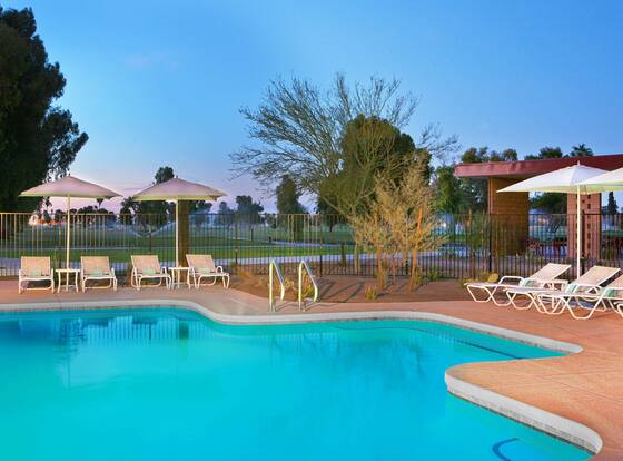 Four Points By Sheraton At Phoenix Mesa Gateway Airport allows check-in for 18 year-old guests