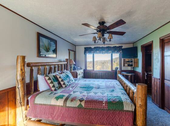 Talkeetna Denali View Lodge and Cabins allows check-in for 18 year-old guests