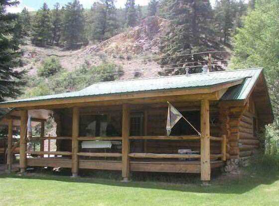 Scandanavian Vacation Rental allows check-in for 18 year-old guests