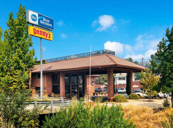 Best Western Amador Inn allows check-in for 18 year-old guests