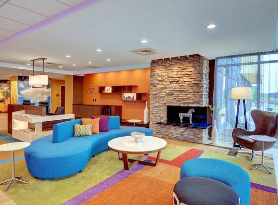 Fairfield Inn & Suites Nashville MetroCenter allows check-in for 18 year-old guests