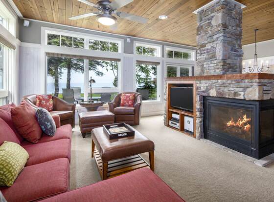 Larsmont Cottages allows check-in for 18 year-old guests