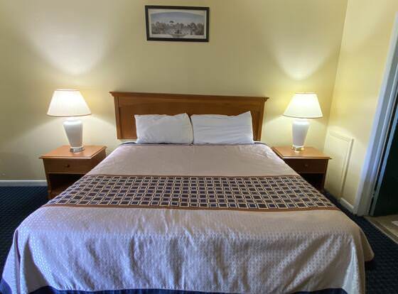 Sunset Motel allows check-in for 18 year-old guests