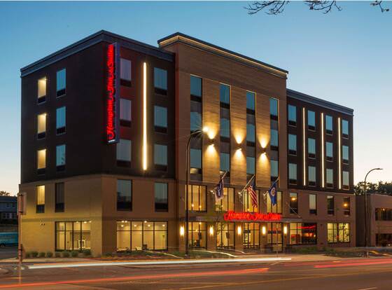 Hampton Inn & Suites Minneapolis University Area allows check-in for 18 year-old guests