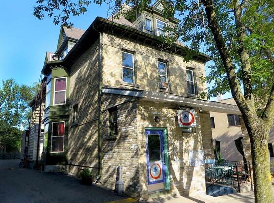 HI Madison allows check-in for 18 year-old guests