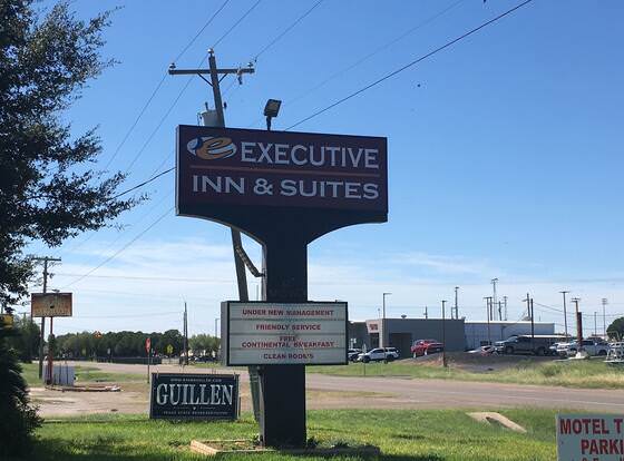 Executive Inn Hebbronville allows check-in for 18 year-old guests