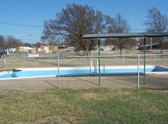 Washington Motel allows check-in for 18 year-old guests