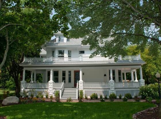 The Kirby allows check-in for 18 year-old guests