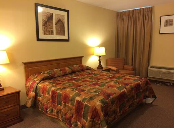 Country Regency Inn & Suites allows check-in for 18 year-old guests