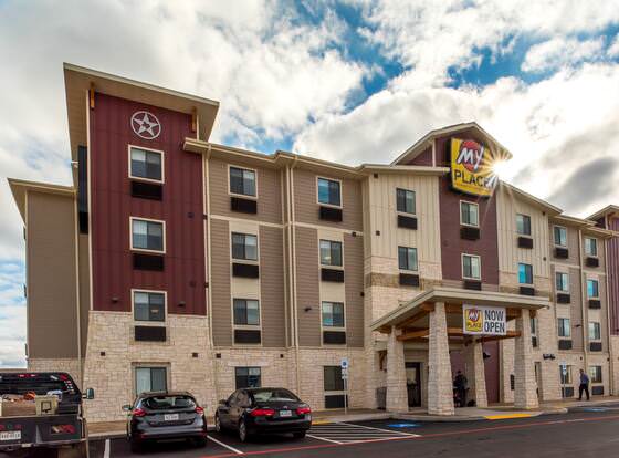 My Place Hotel - Lubbock, TX allows check-in for 18 year-old guests