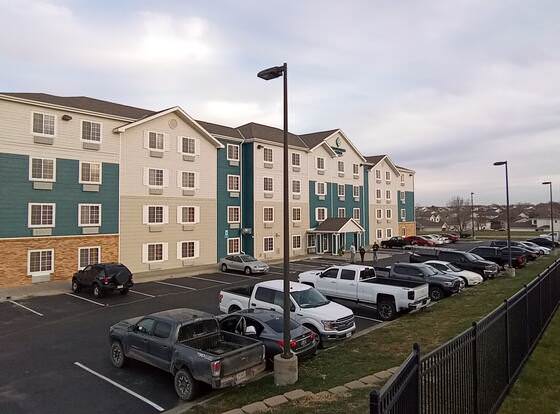 WoodSpring Suites Lincoln allows check-in for 18 year-old guests