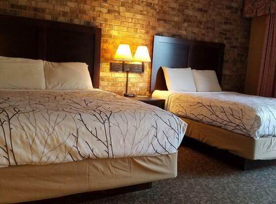 Morris Grand Hotel and Conference Center allows check-in for 18 year-old guests