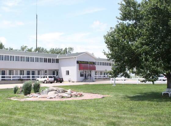 Yorkshire Motel allows check-in for 18 year-old guests