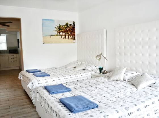 Miami Club allows check-in for 18 year-old guests