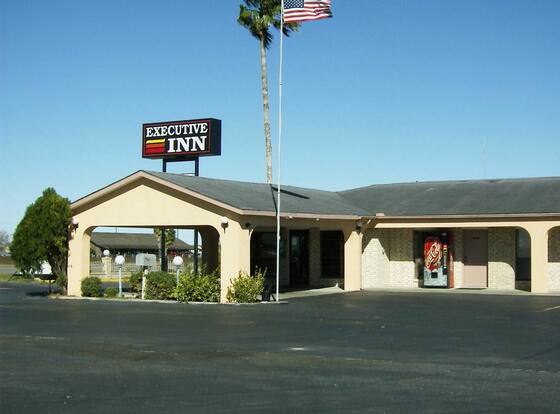 Executive Inn allows check-in for 18 year-old guests