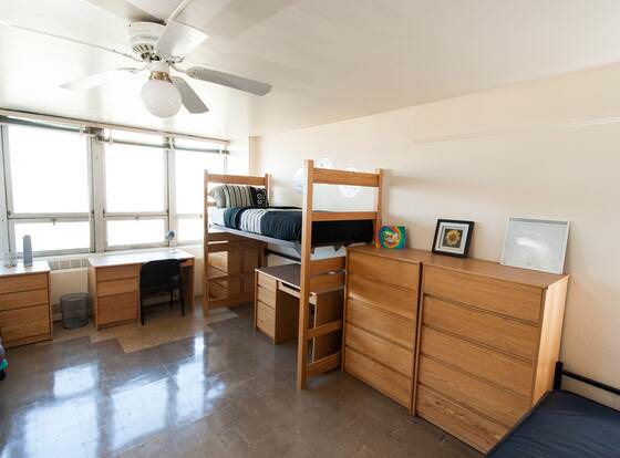 New York City Summer Dorms allows check-in for 18 year-old guests