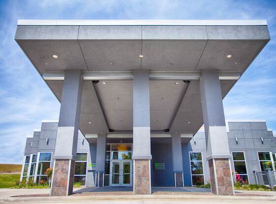 Z Loft Extended Stay Hotel allows check-in for 18 year-old guests