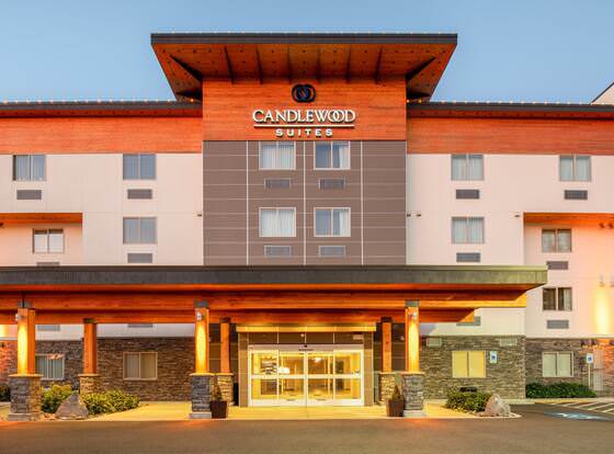 Candlewood Suites Vancouver-Camas, an IHG Hotel allows check-in for 18 year-old guests