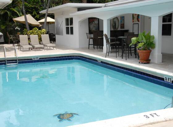 The Hotel Deauville allows check-in for 18 year-old guests