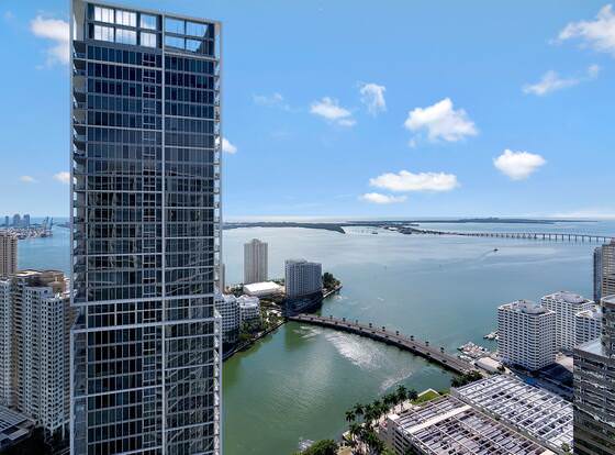 Icon Residences By Sunnyside Hotel and Resorts allows check-in for 18 year-old guests