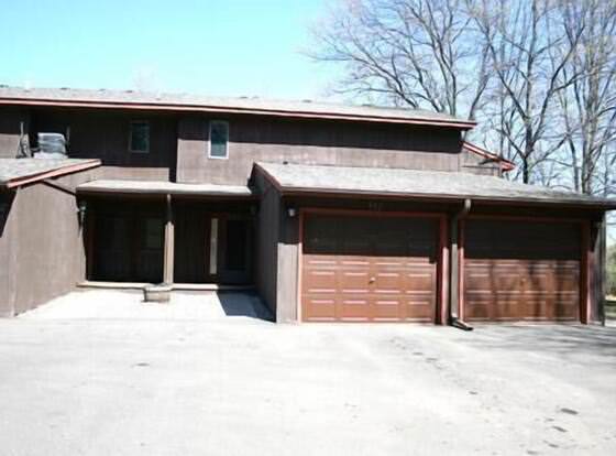 Marina Bay allows check-in for 18 year-old guests