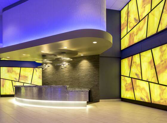 12 Tribes Omak Casino Hotel  allows check-in for 18 year-old guests