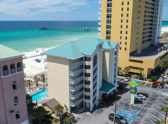 Beach Tower By The Sea allows check-in for 18 year-old guests