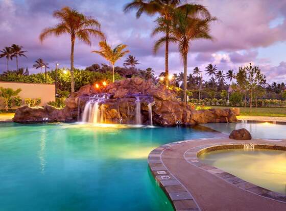 Courtyard by Marriott Oahu North Shore allows check-in for 18 year-old guests