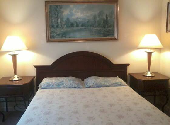 Hiland Terrace Hotel allows check-in for 18 year-old guests