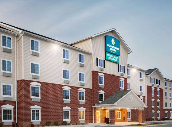 WoodSpring Suites Fredericksburg allows check-in for 18 year-old guests